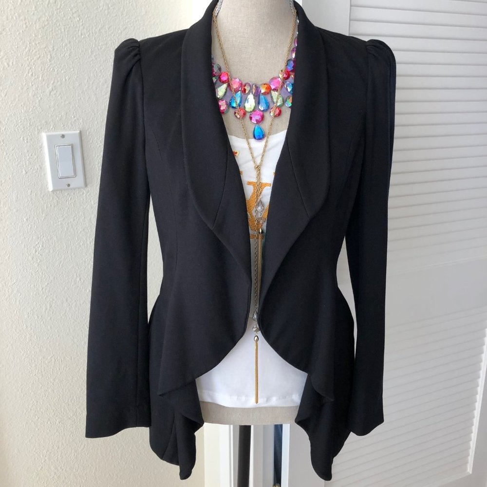 BeBe Lined Stretch Sassy Blazer